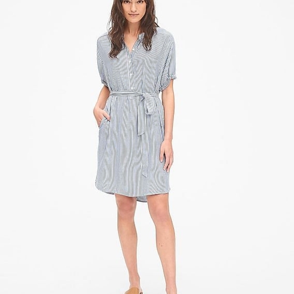 ¡¡TWO!! (2) GAP Blue Striped & Denim Midi Dresses Medium - Picture 1 of 10